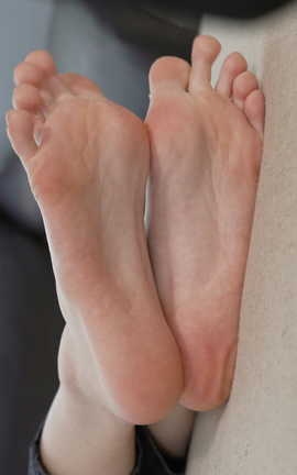 Sexy Asian Girls Feet NO.032 СŮYIYI